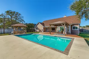 1536 Kings Ranch Rd, Bandera, TX 78003 - Photo 29