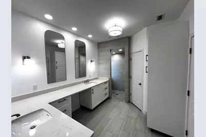 929 N Horton Street, La Grange, TX 78945 - Photo 13