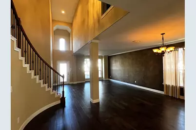 929 N Horton Street, La Grange, TX 78945 - Photo 5