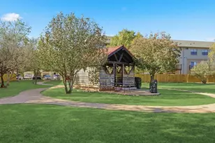 13420 Lyndhurst St, Austin, TX 78729 - Photo 33