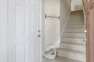 13420 Lyndhurst St, Austin, TX 78729 - Photo 3