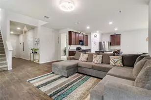 33 Bent Trl Ln, Georgetown, TX 78628 - Photo 7