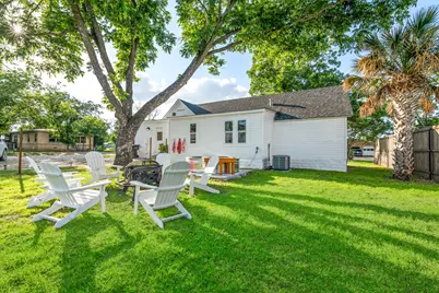 703 E Highway Street, Fredericksburg, TX 78624 - Photo 35