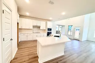 2409 Ambling Trl, Georgetown, TX 78628 - Photo 5