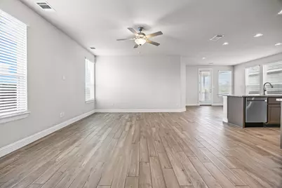 101 Stone Canyon Drive, Georgetown, TX 78628 - Photo 7