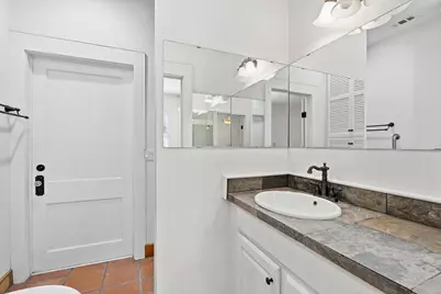 1232 Spruce Street, Lockhart, TX 78644 - Photo 17