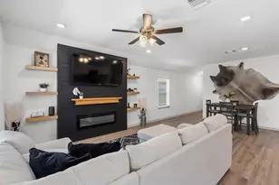 107 Aransas River Rd, Hutto, TX 78634 - Photo 5