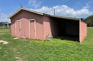 1435 Co Rd 108, Burnet, TX 78611 - Photo 21