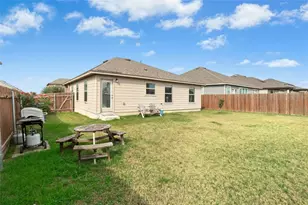 117 Schuylerville Dr, Elgin, TX 78621 - Photo 31