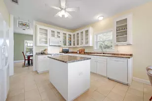 881 Saddleridge Dr, Wimberley, TX 78676 - Photo 13