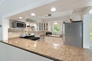 3401 Clearview Dr, Austin, TX 78703 - Photo 5