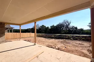 1804 Scenic Hts Ln, Georgetown, TX 78628 - Photo 3