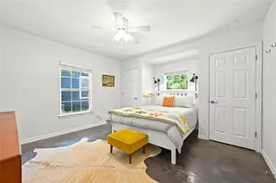 8415 Bowling Green Dr, Austin, TX 78757 - Photo 11