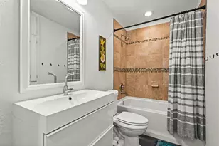 8415 Bowling Green Dr, Austin, TX 78757 - Photo 13