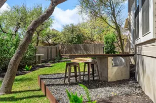 6913 Auckland Dr, Austin, TX 78749 - Photo 33