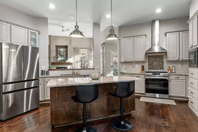 6913 Auckland Drive, Austin, TX 78749 - Photo 13