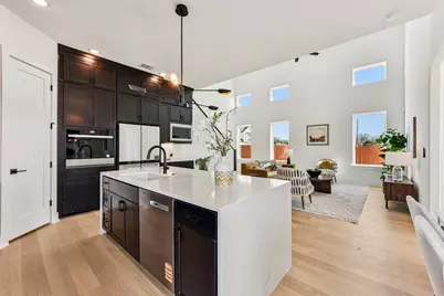 12105 Cearley Drive, Austin, TX 78758 - Photo 11