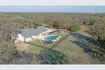 3400 Deer Trail, Georgetown, TX 78628 - Photo 3