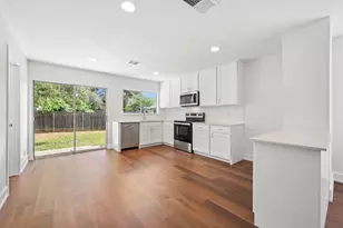 8528 Steamline Cir, Austin, TX 78745 - Photo 11