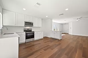 8528 Steamline Cir, Austin, TX 78745 - Photo 13