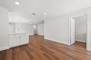 8528 Steamline Cir, Austin, TX 78745 - Photo 13