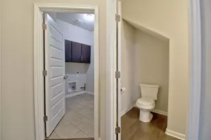 504 Hummingbird Ln, Austin, TX 78734 - Photo 9