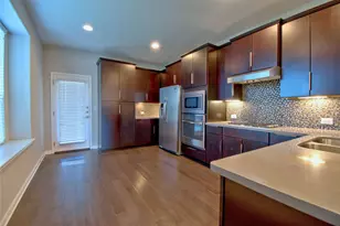 504 Hummingbird Ln, Austin, TX 78734 - Photo 7