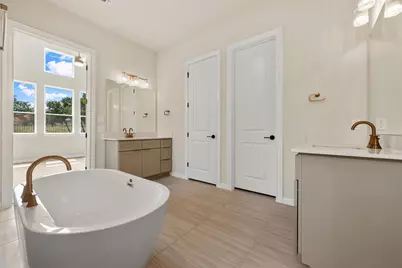 143 Big Muhly Pass, San Marcos, TX 78666 - Photo 23