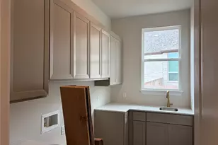 143 Big Muhly Pass, San Marcos, TX 78666 - Photo 11