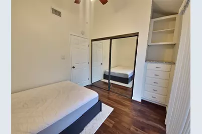 2313 Longview Street #205, Austin, TX 78705 - Photo 9