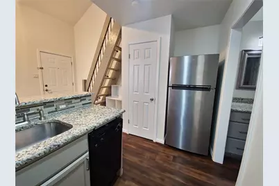 2313 Longview Street #205, Austin, TX 78705 - Photo 5