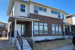 605 W South St St, Leander, TX 78641 - Photo 1