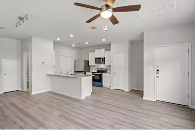 605 W South St Street #142, Leander, TX 78641 - Photo 3