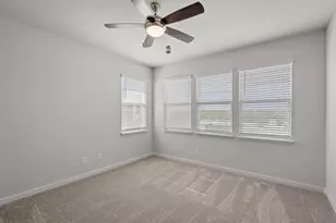 605 W South St St, Leander, TX 78641 - Photo 9