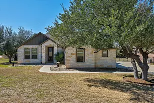 960 Blue Ridge Dr, Dripping Springs, TX 78620 - Photo 1
