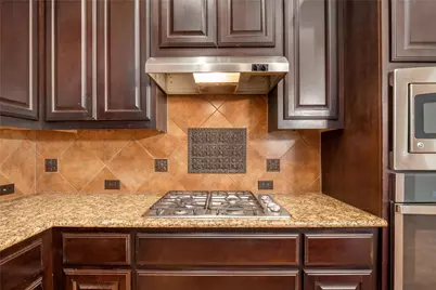 12208 Fairway Cove, Austin, TX 78732 - Photo 13