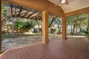 12208 Fairway Cove, Austin, TX 78732 - Photo 23