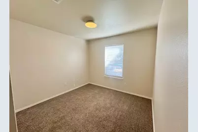 110 Comal Cove, Elgin, TX 78621 - Photo 17