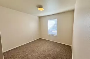 110 Comal Cove, Elgin, TX 78621 - Photo 17