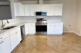 110 Comal Cove, Elgin, TX 78621 - Photo 9