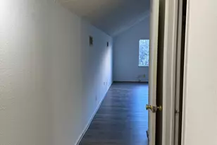 12800 Irongate Ave, Austin, TX 78727 - Photo 7