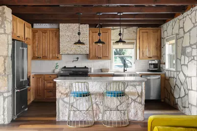 19745 Lakehurst Loop, Spicewood, TX 78669 - Photo 11