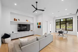 10208 Milky Way, Austin, TX 78730 - Photo 17