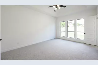 504 River Overlook Road, Georgetown, TX 78628 - Photo 9