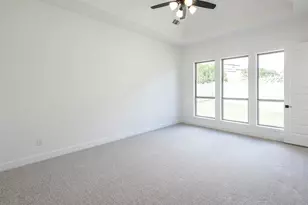504 River Overlook Rd, Georgetown, TX 78628 - Photo 9
