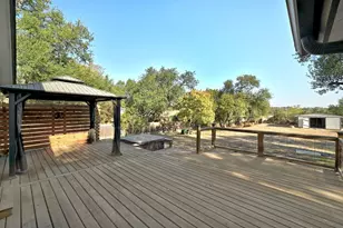 7804 Phoenix Pass, Austin, TX 78737 - Photo 31