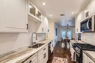 7905 Wycombe Drive, Austin, TX 78749 - Photo 7