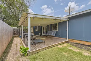 7905 Wycombe Dr, Austin, TX 78749 - Photo 15