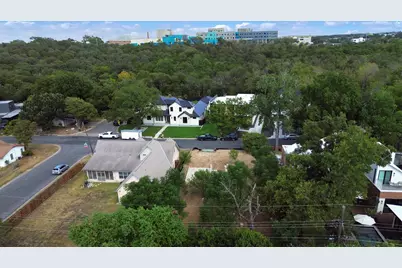 2602 Little John Lane, Austin, TX 78704 - Photo 5