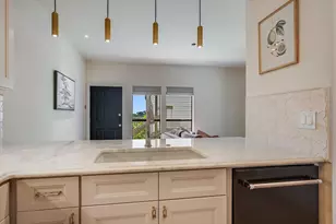 802 S 1st Street S, Austin, TX 78704 - Photo 11